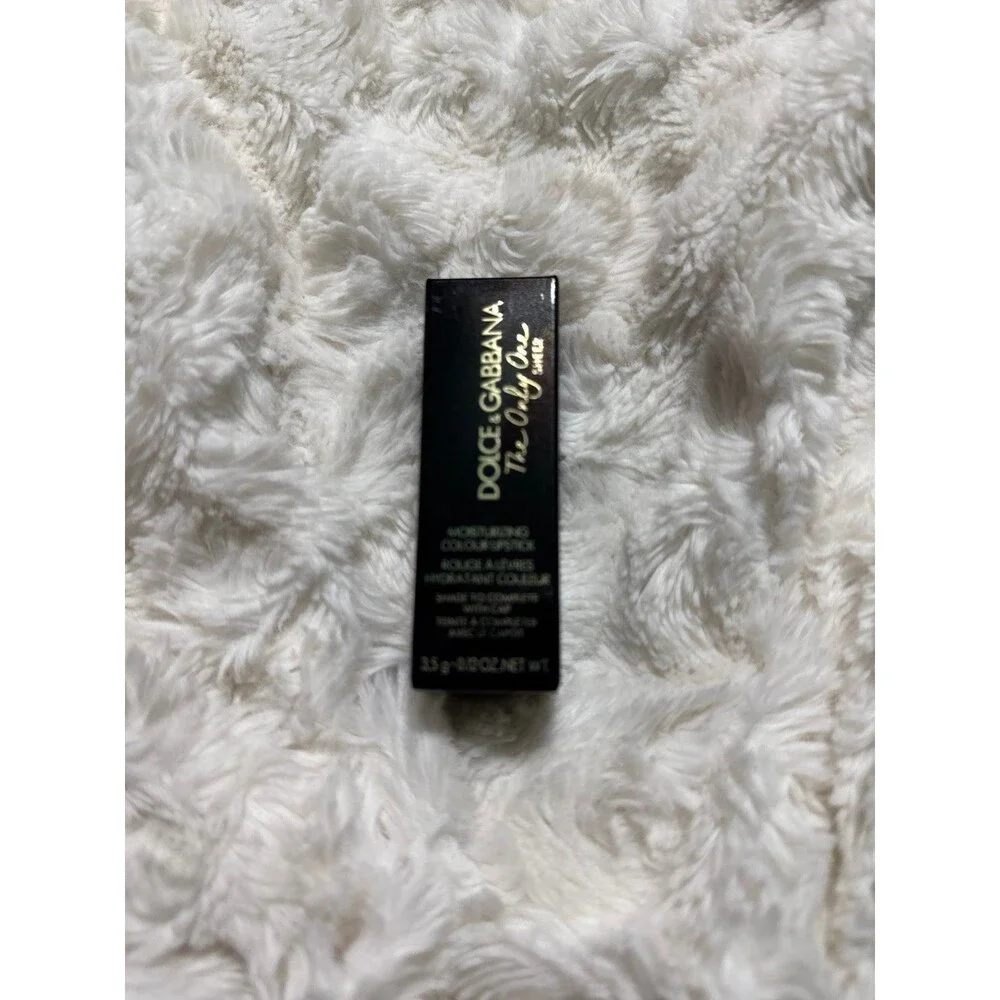 D & G Dolce and Gabbana the only one lipstick 125 touch of nude